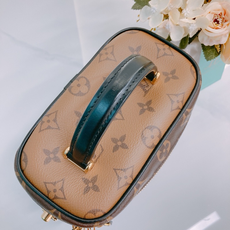 MS0422 LOUIS VUITTON VANITY 路易威登小號經典花紋化妝包包PM CANVAS REVERSE MONOGRAM-4