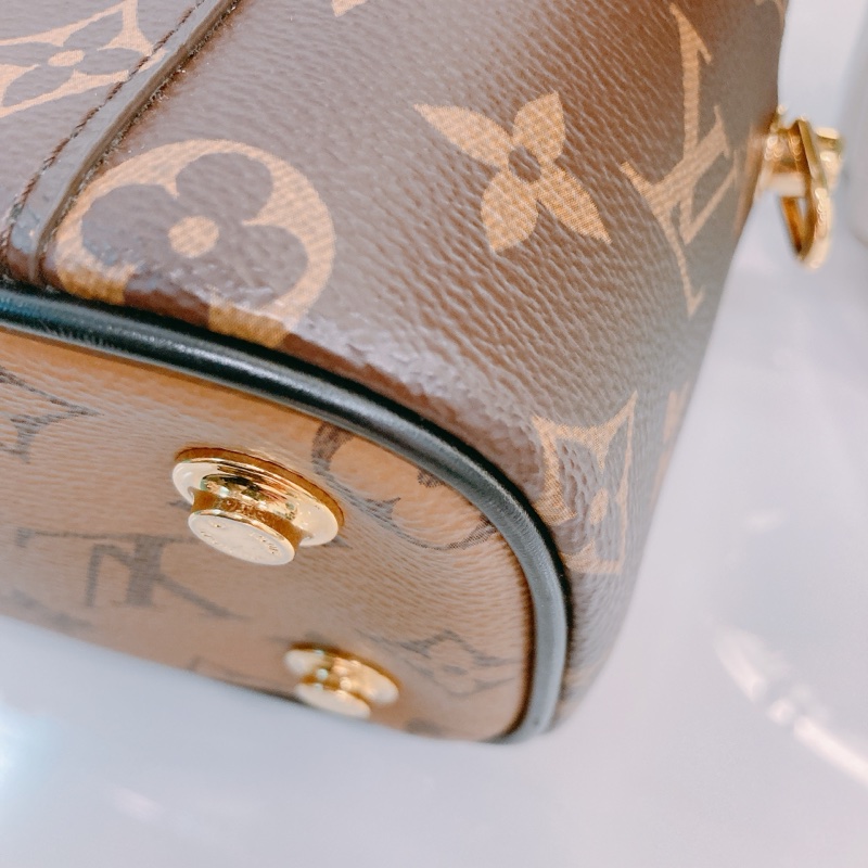 MS0422 LOUIS VUITTON VANITY 路易威登小號經典花紋化妝包包PM CANVAS REVERSE MONOGRAM-8