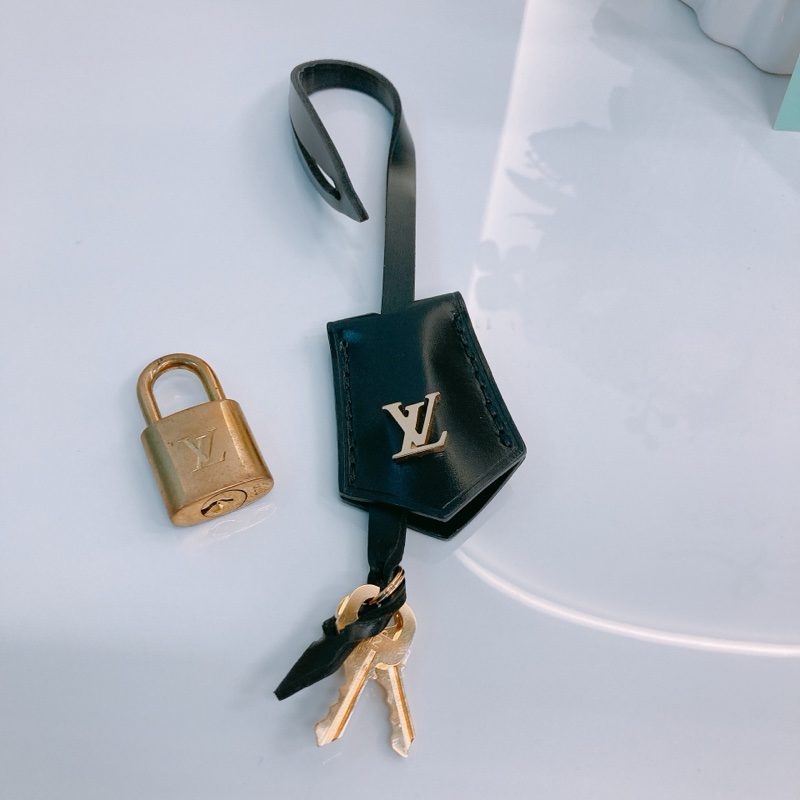 MS0422 LOUIS VUITTON VANITY 路易威登小號經典花紋化妝包包PM CANVAS REVERSE MONOGRAM-26