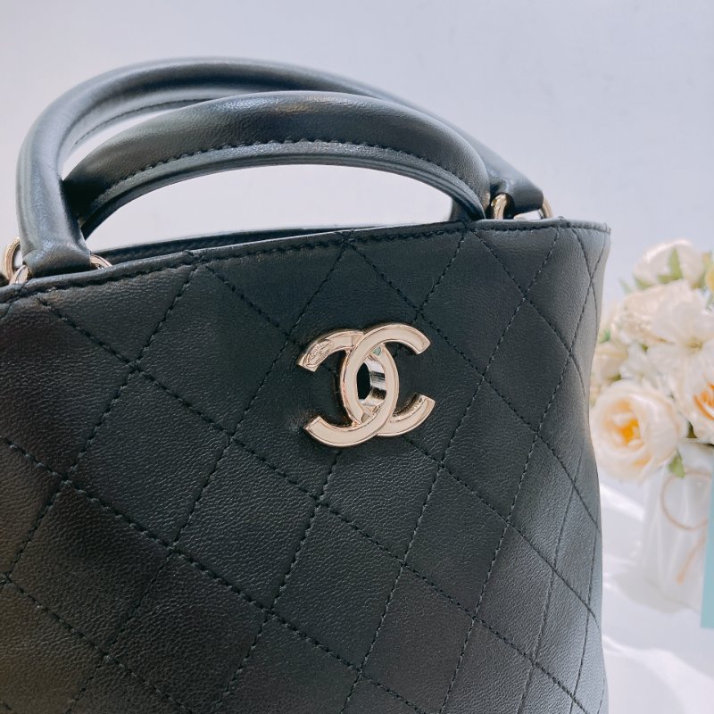 TW4620 Chanel 香奈兒手提肩背兩用 水桶包 黑色 牛皮2 Way Busket Bag Calfskin Black x GHW-7