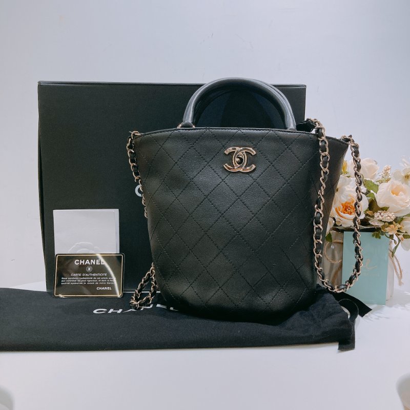 TW4620 Chanel 香奈兒手提肩背兩用 水桶包 黑色 牛皮2 Way Busket Bag Calfskin Black x GHW-12