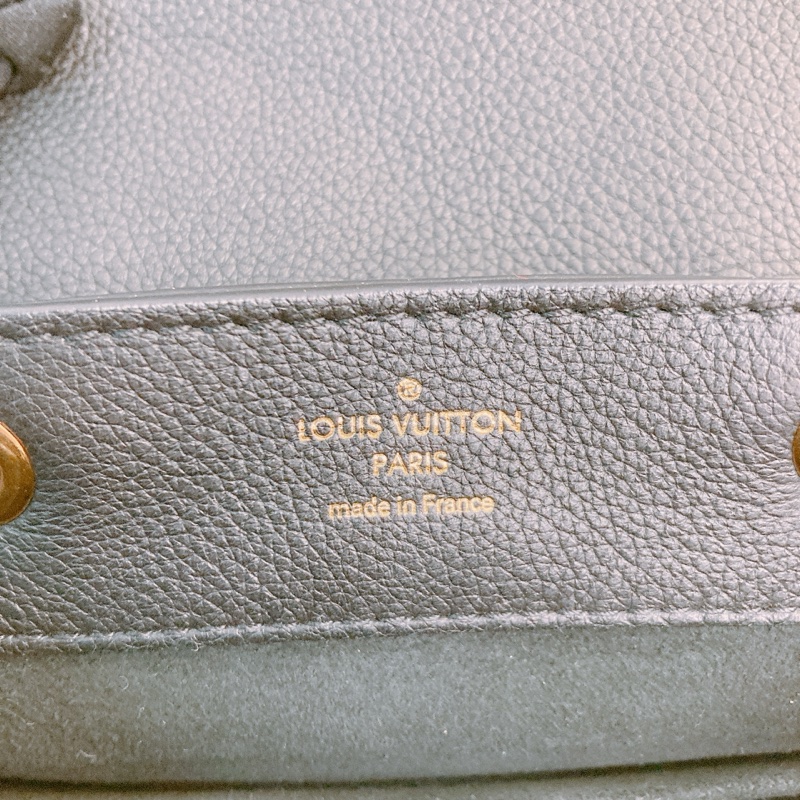 MS0424 LOUIS VUITTON路易威登迷你鎖號款全牛皮背包LOCKME MINI BACKPACK CALFSKIN-15