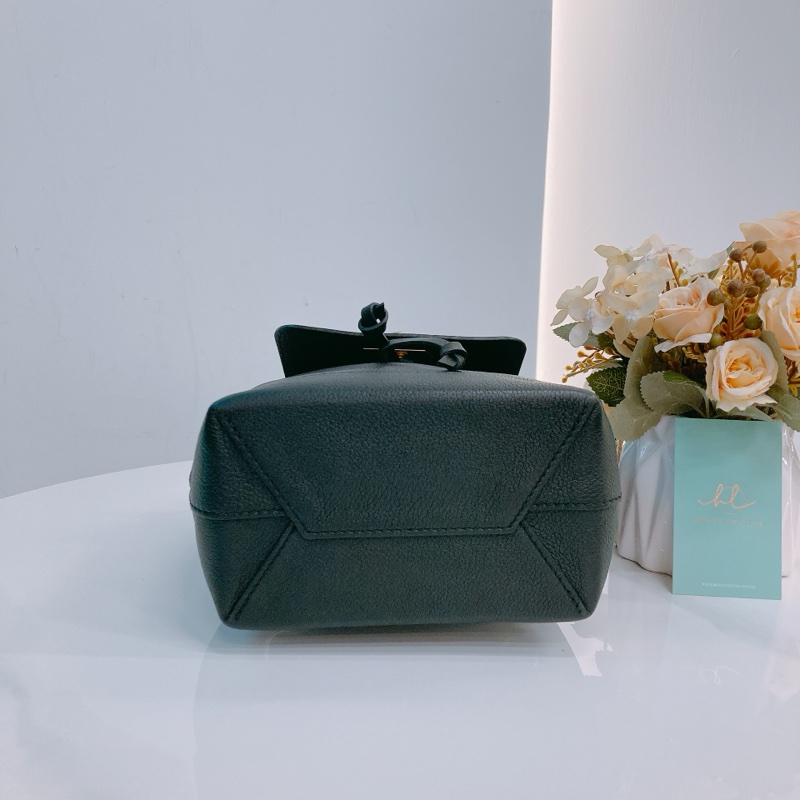 MS0424 LOUIS VUITTON路易威登迷你鎖號款全牛皮背包LOCKME MINI BACKPACK CALFSKIN-4