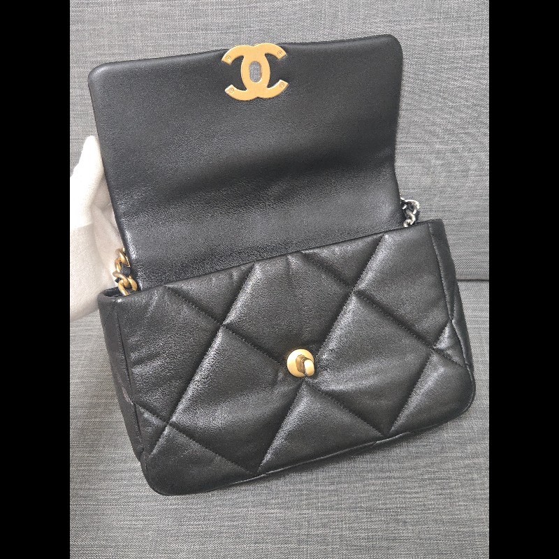 Chanel 香奈兒 黑色 芯片款 19bag 26公分-22