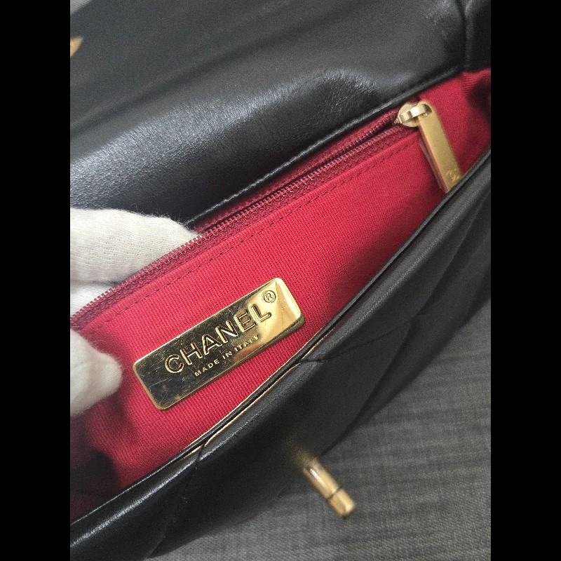 Chanel 香奈兒 黑色 芯片款 19bag 26公分-27