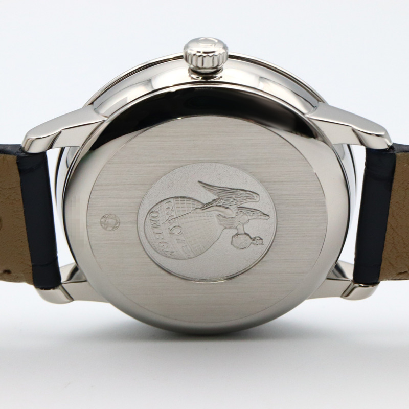 歐米茄碟飛系列尊貴腕錶，鑲鑽不鏽鋼錶殼搭配皮革錶帶，灰色，女款，424.13.33.20.56.002-5