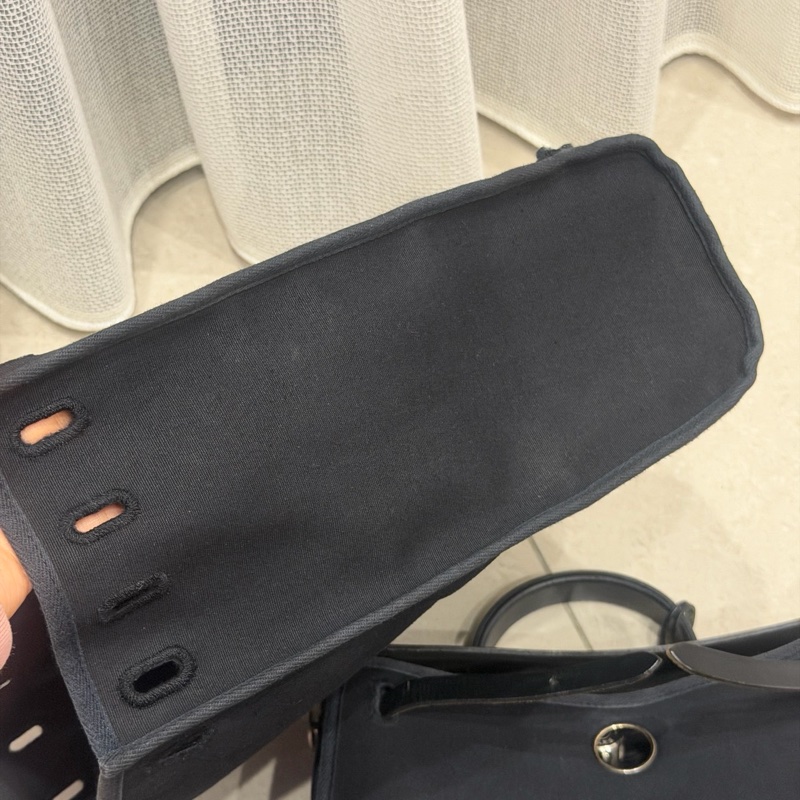 herbag黑銀後背雙肩包-30