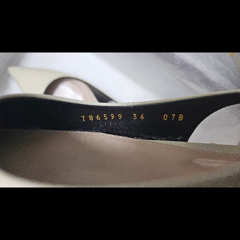 Gucci slingback gucci logo 鏈條尖頭平底鞋 全新36碼-17