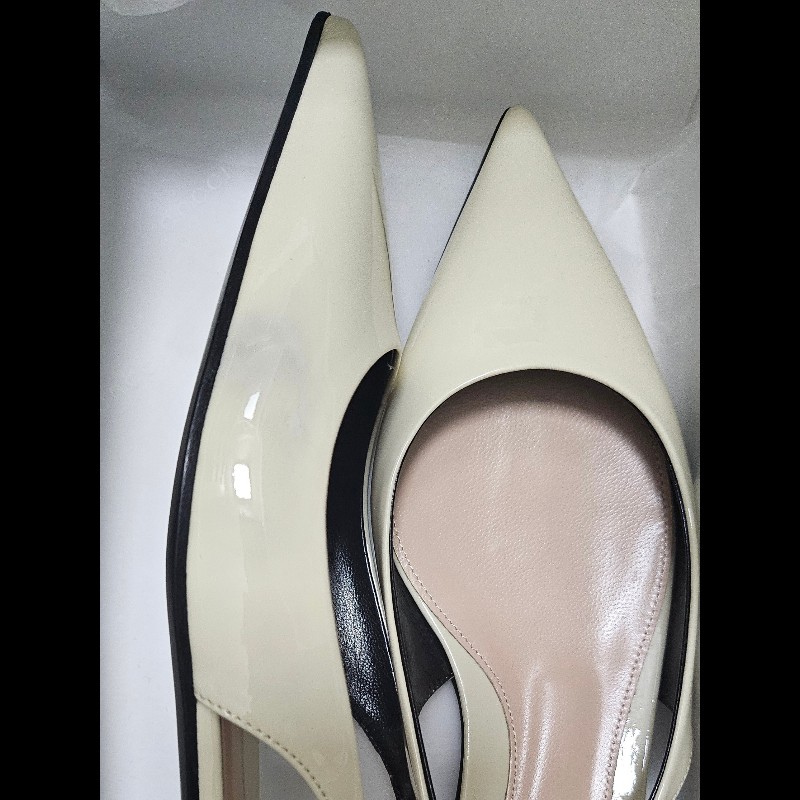 Gucci slingback gucci logo 鏈條尖頭平底鞋 全新36碼-17