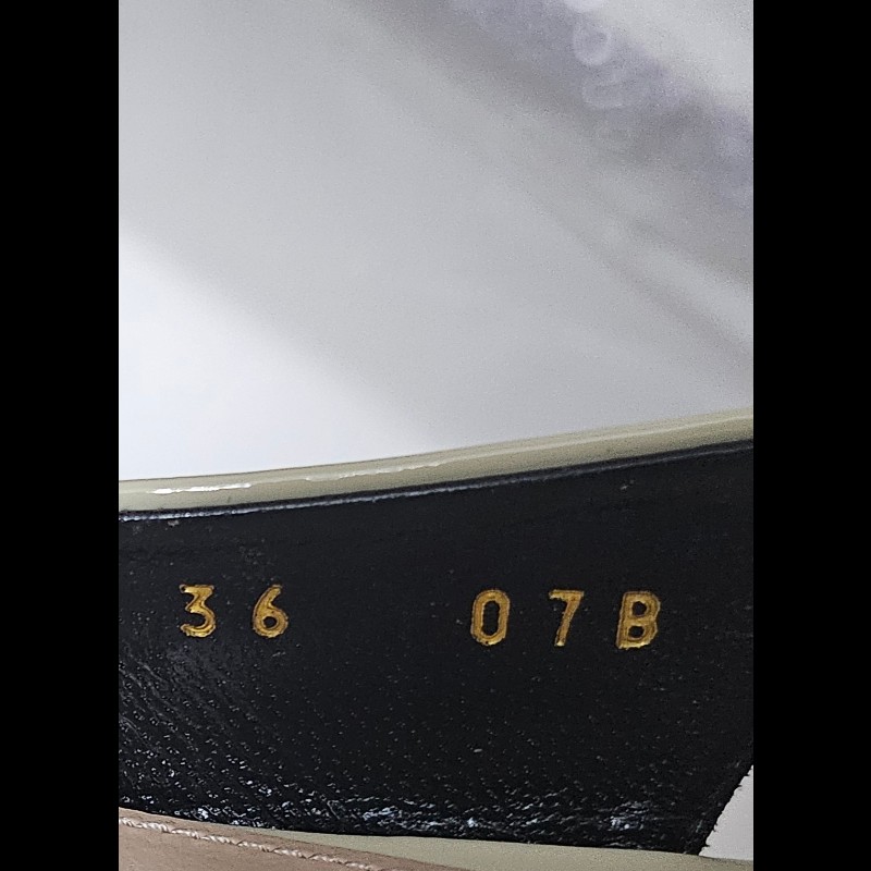 Gucci slingback gucci logo 鏈條尖頭平底鞋 全新36碼-13