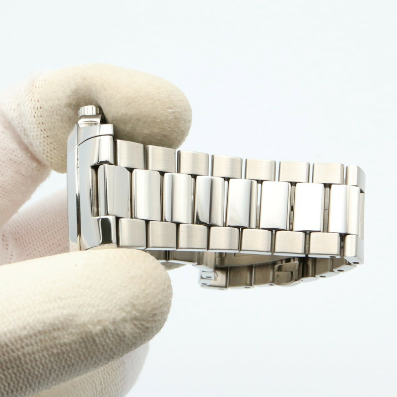 Gucci G-Timeless 男士不鏽鋼腕錶，白色，尺寸 126.4-7