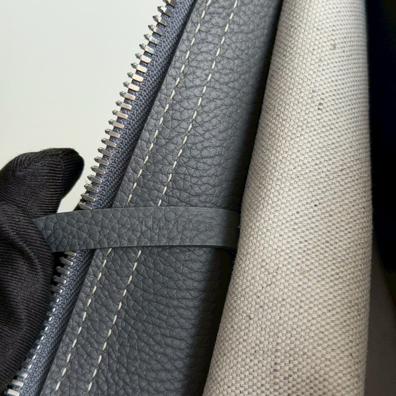 閒置新✨Goyard 戈雅 Hardy PM Bag 灰-15