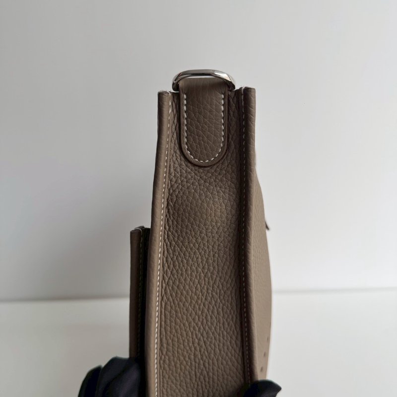 閒置新✨Hermès 愛馬仕 Evelyne 29 大象灰銀釦-13