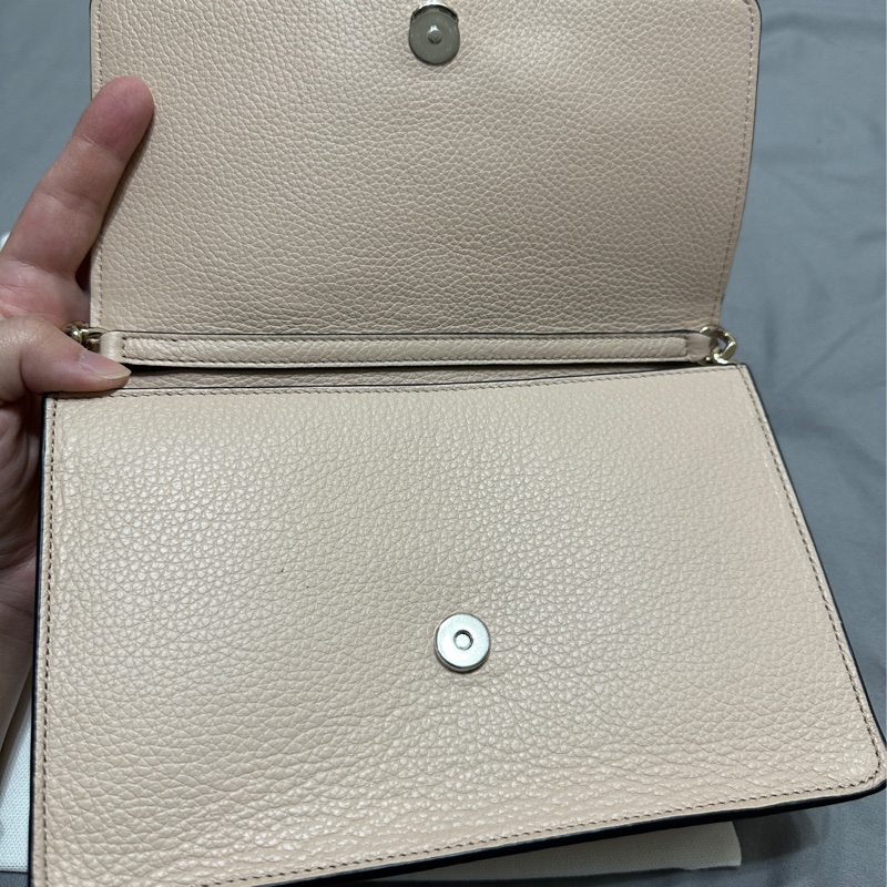 CHLOE ALPHABET LOGO牛皮斜背包-3