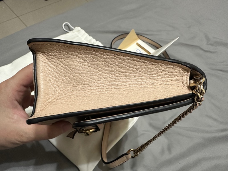 CHLOE ALPHABET LOGO牛皮斜背包-7