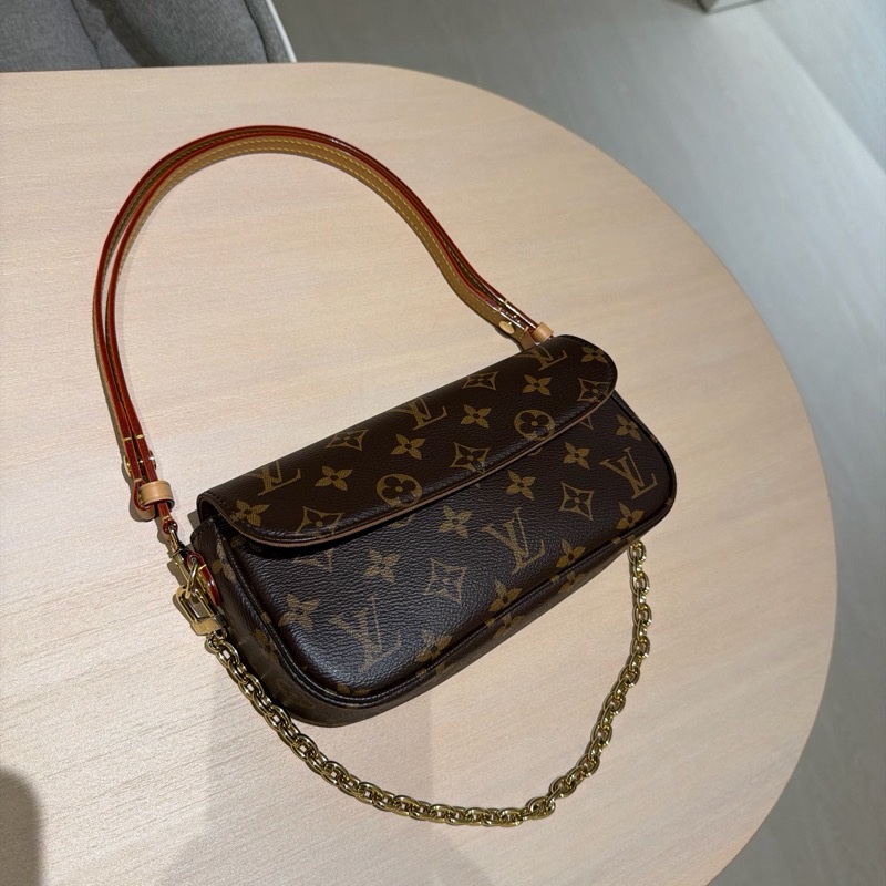 LV Wallet on Chain Ivy 經典 Monogram-5