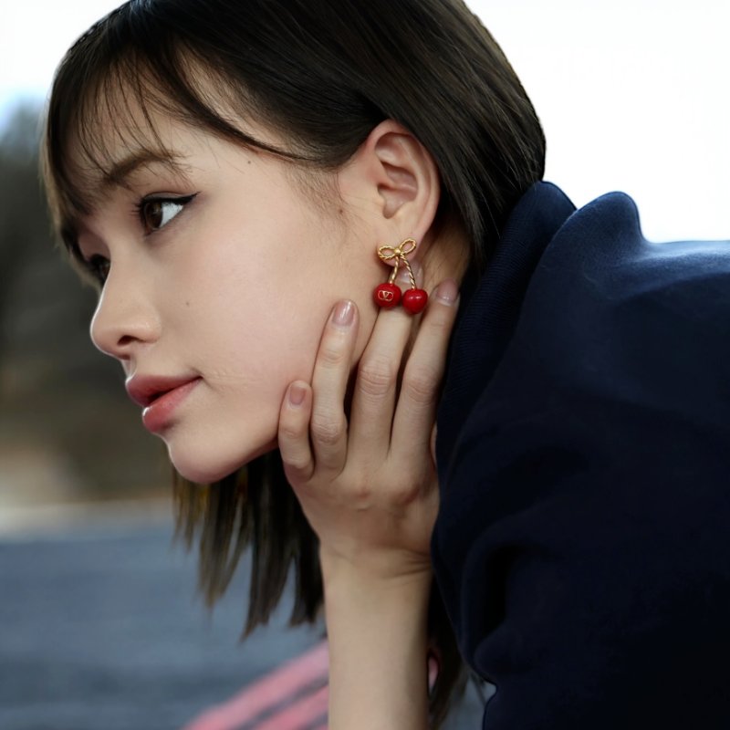 🎉新品好折扣✨Valentino 金屬琺瑯櫻桃造型耳環 古黃銅色/紅色-9