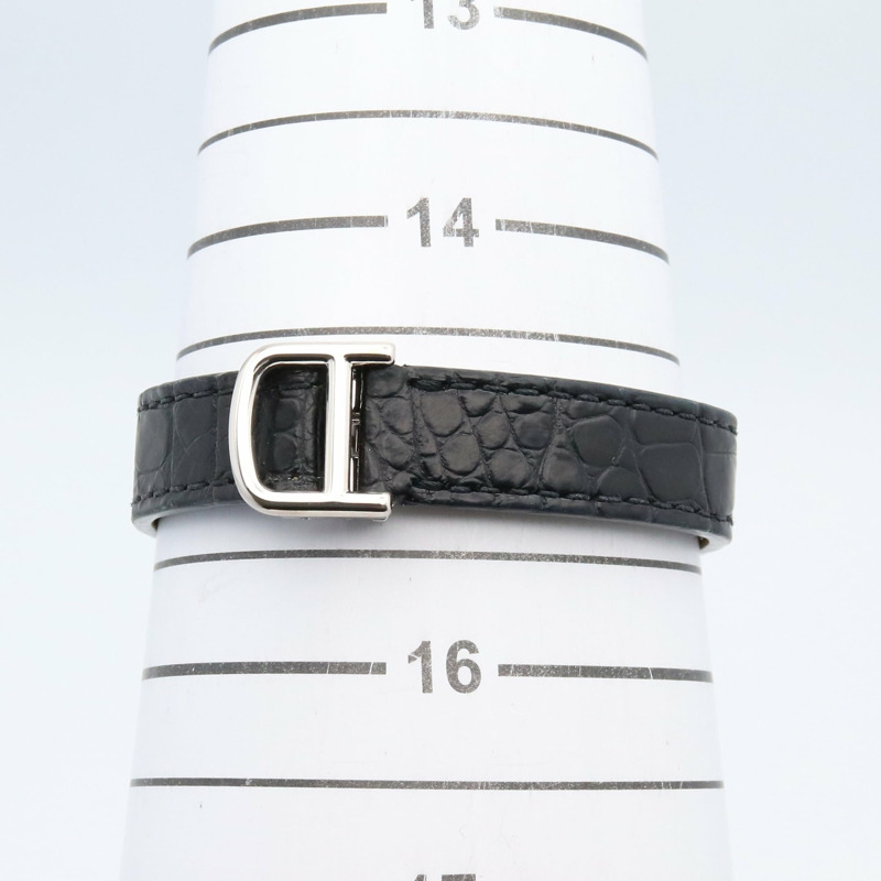 卡地亞 Tank Américaine SM 女士腕錶，鑲鑽錶圈，18K 白金，鑽石，皮革錶帶，銀色，型號 WB701851-6