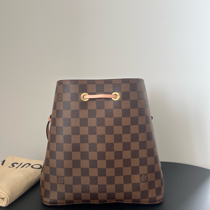 LV棋盤格粉色水桶，編碼+芯片，無磨損痕跡-1