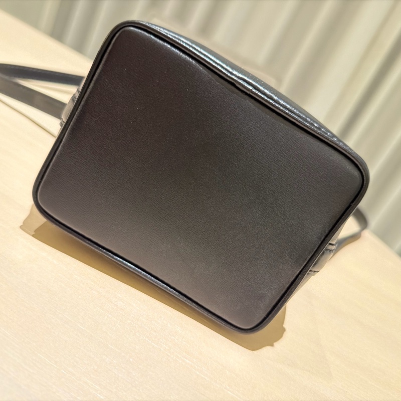 LV Nano Noé 迷你水桶包-8