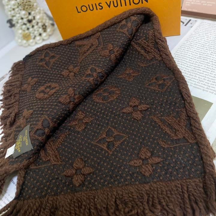 Lv LOGOMANIA羊毛雙面披肩 圍巾 限量泰迪色🏅-12