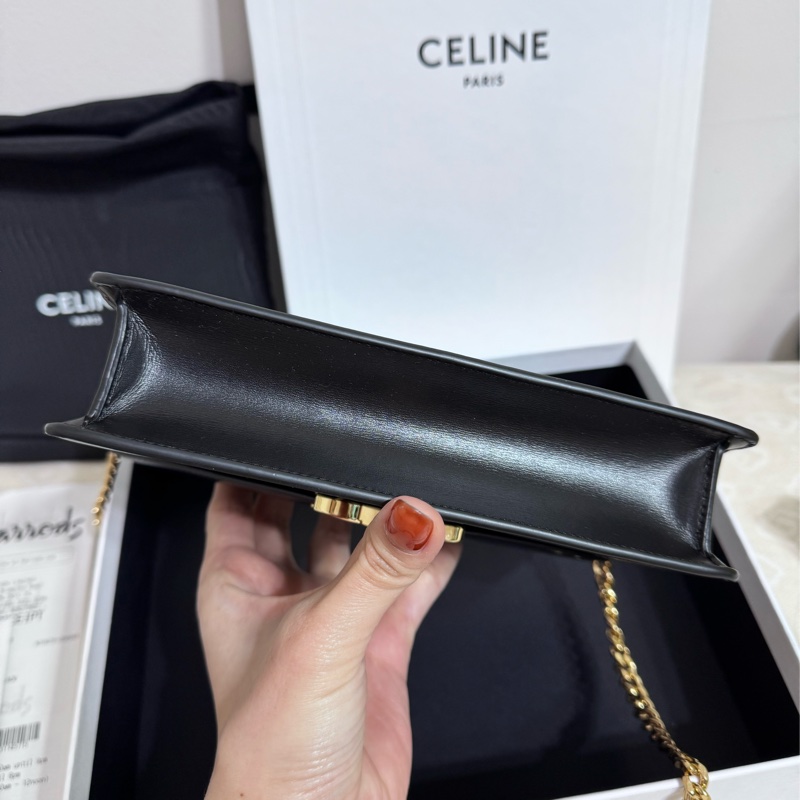 幾乎全新 Celine woc 美品大全套 英國購入 金鏈凱旋門logo信封包專櫃$75000-7