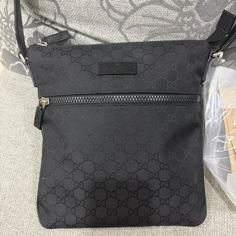 GUCCI 經典雙G緹花緞面尼龍單肩斜挎包 30x29cm-5