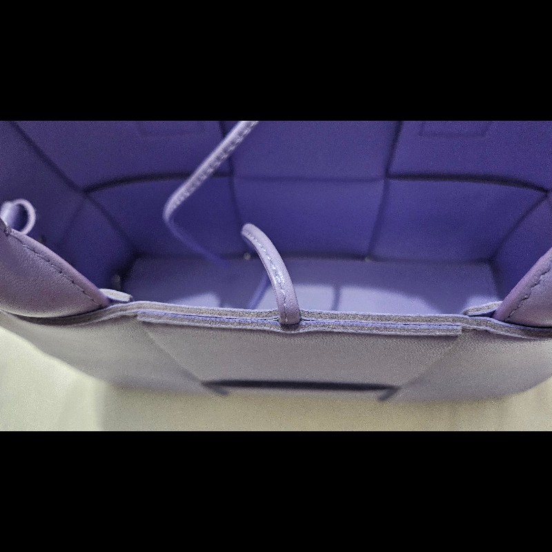 BV 葆碟 Mini Arco Tote Bag 迷你手提托特包可斜咩 薰衣草紫色 羊皮意大利製造-12