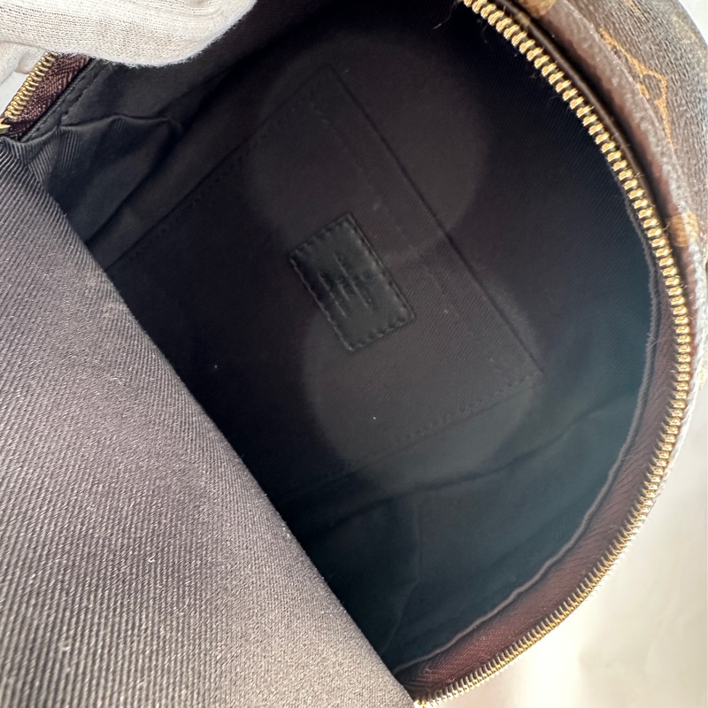 Louis Vuitton M44873小款後背包-11