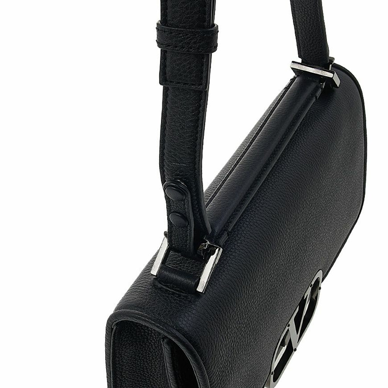 VALENTINO 標誌性 V 字 Logo 單肩包-7