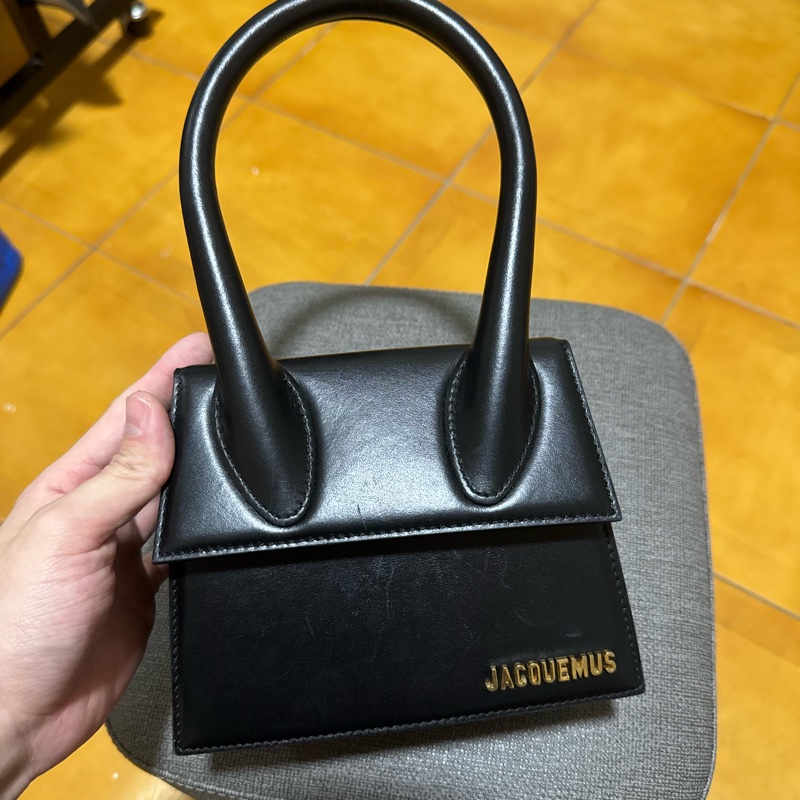 JACQUEMUS Le Chiquito 牛皮手提包-0