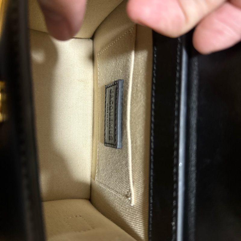 JACQUEMUS Le Chiquito 牛皮手提包-10