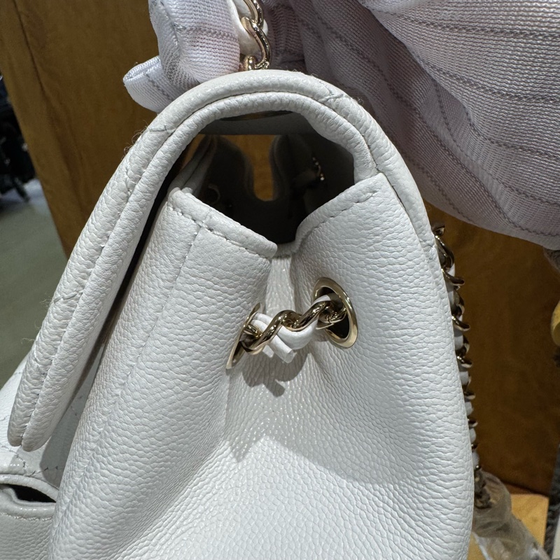 Chanel Duma 小號 25P白色牛皮雙肩包淡金扣晶片款-5