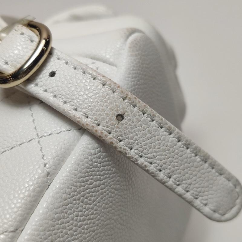 Chanel Duma 小號 25P白色牛皮雙肩包淡金扣晶片款-13