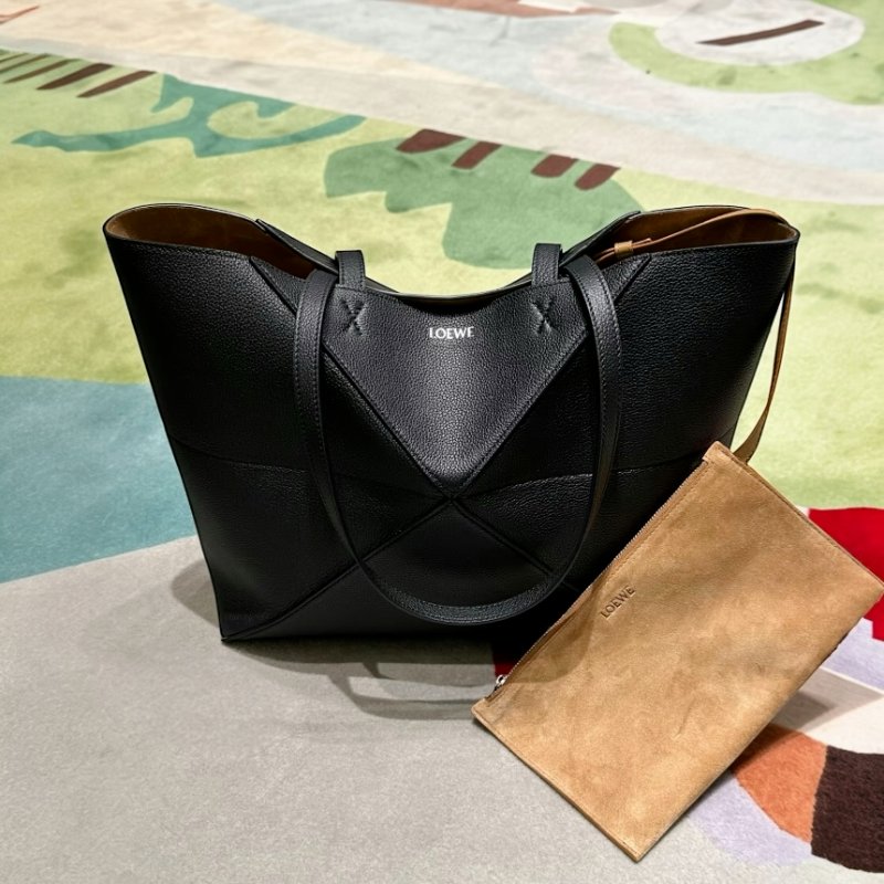 🎉新年好折扣✨Loewe 柔軟粒面小牛皮 大款 Puzzle Fold 橫式托特包 黑色-6