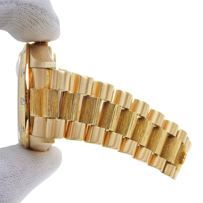 近乎全新勞力士星期日曆型腕錶 18108 9（約1986年）金錶盤，鑲鑽錶圈，18K黃金材質，重140.8克，自動上鍊-5