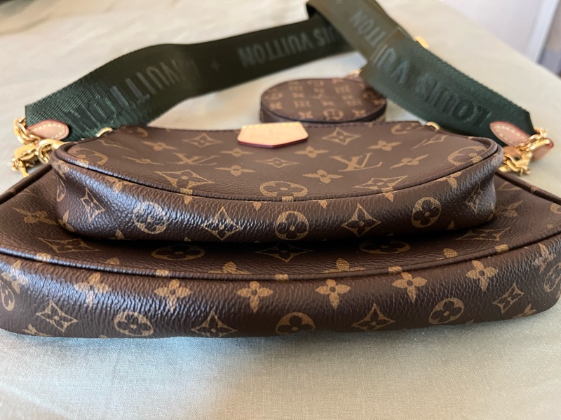 LV Multi Pochette Accessoires-1