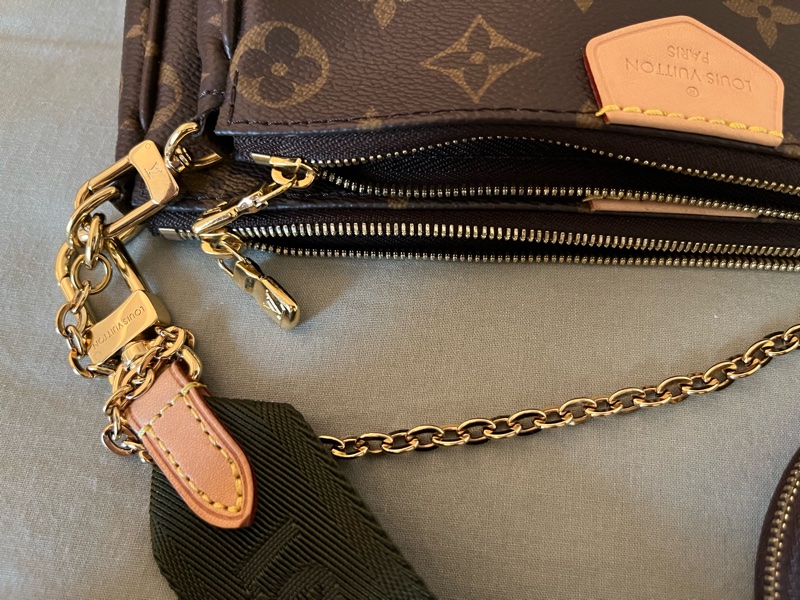 LV Multi Pochette Accessoires-5