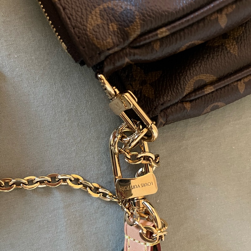 LV Multi Pochette Accessoires-16