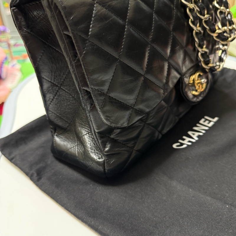 CHANEL CLASSIC FLAG-1