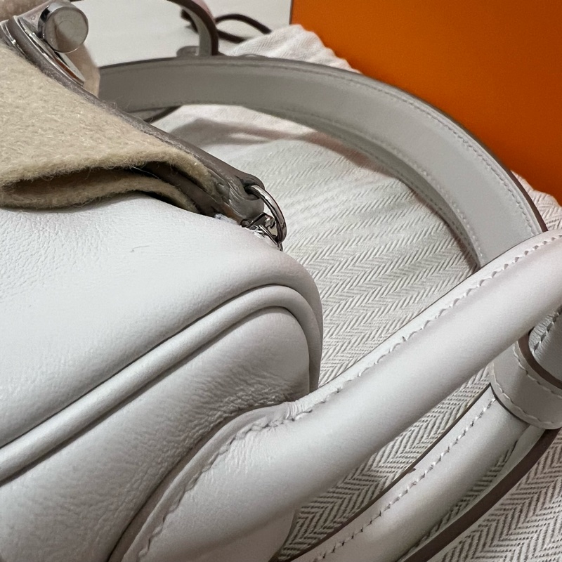 Hermes愛馬仕Mini Lindy I 一代 珍珠灰 Swift-3
