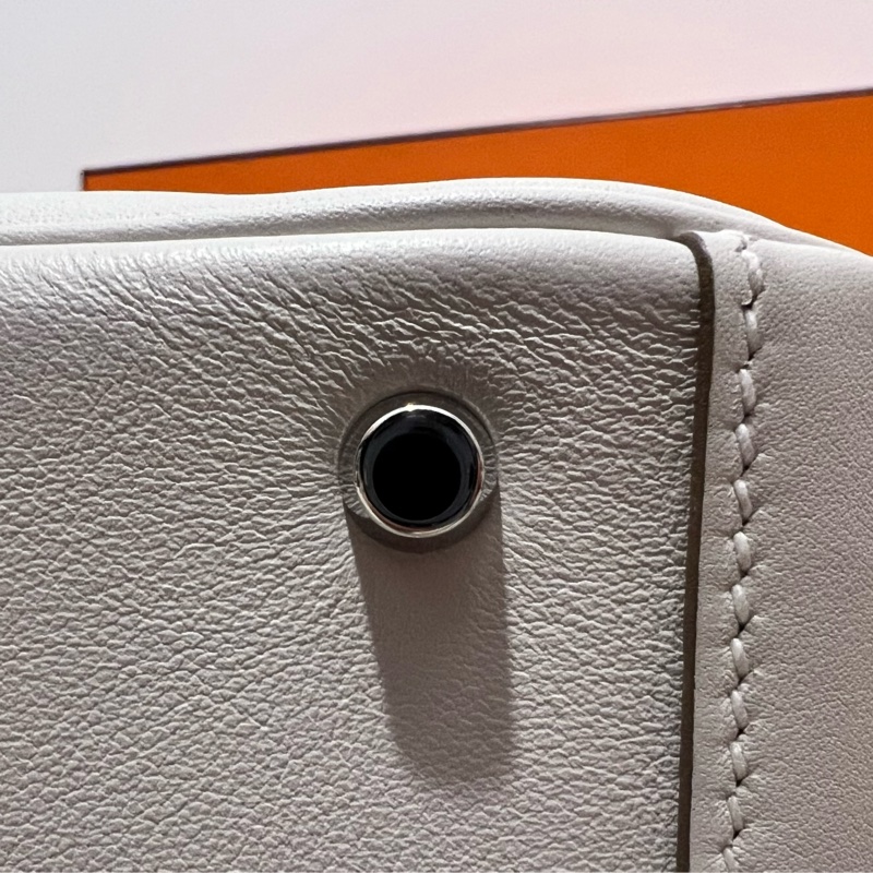 Hermes愛馬仕Mini Lindy I 一代 珍珠灰 Swift-12