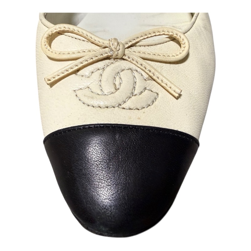 Chanel 95新 羊皮黑白平地鞋 37.5號-5