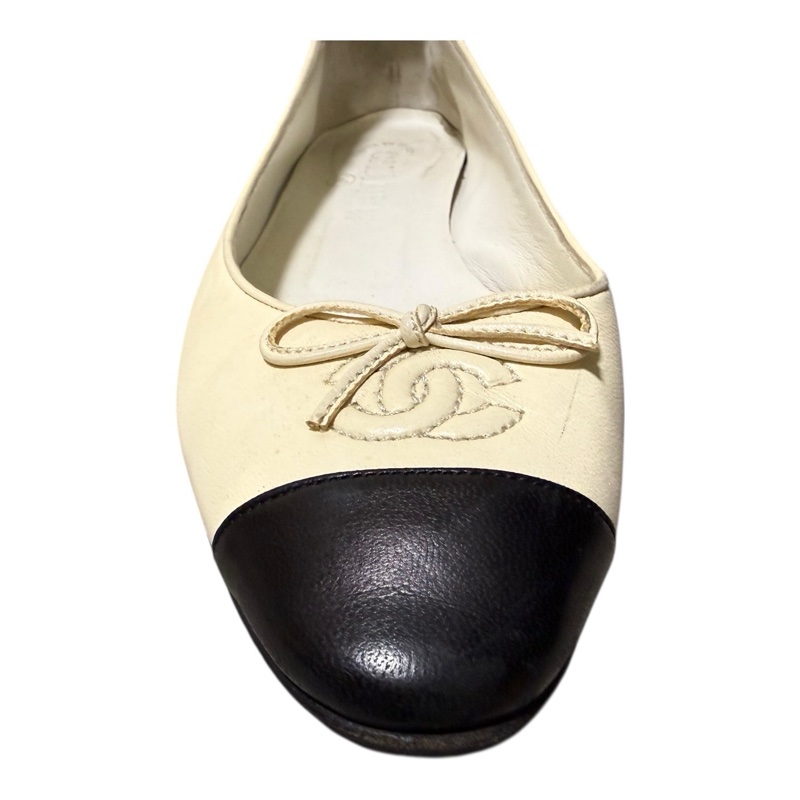 Chanel 95新 羊皮黑白平地鞋 37.5號-6