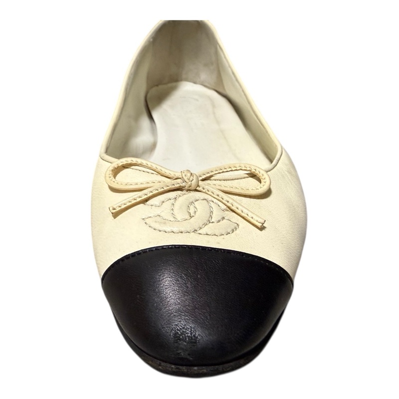 Chanel 95新 羊皮黑白平地鞋 37.5號-7