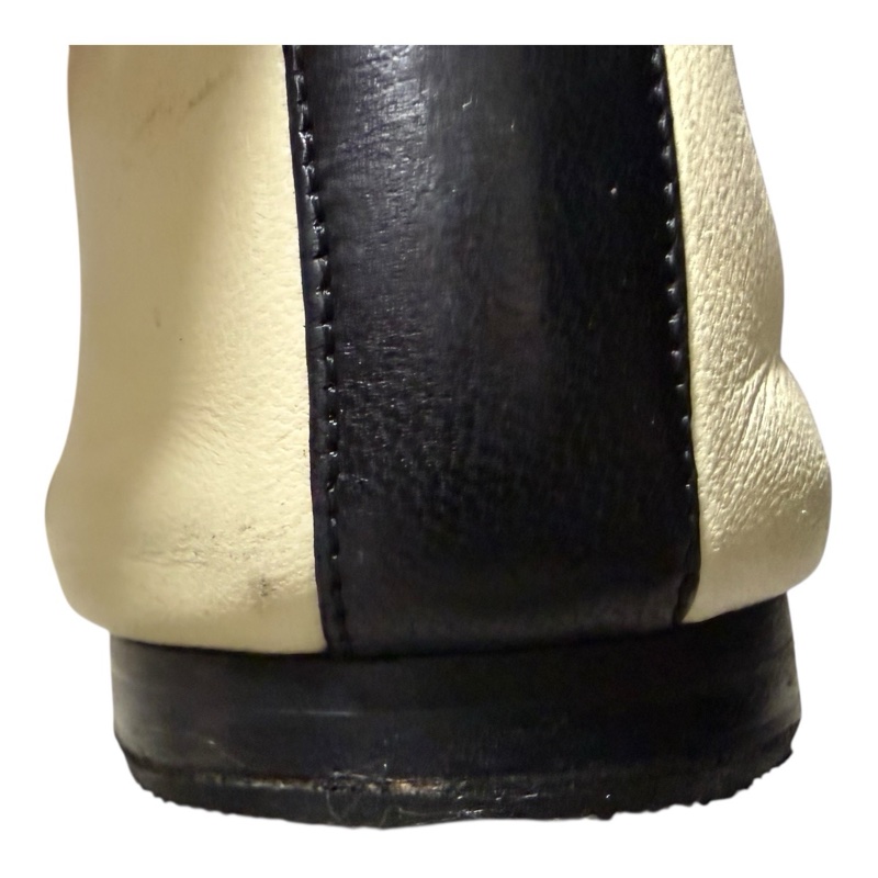 Chanel 95新 羊皮黑白平地鞋 37.5號-42