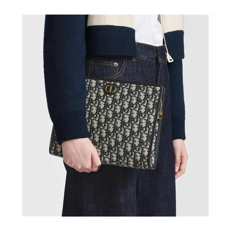 DIOR 30 MONTAIGNE 中號藍色收納包 S2107UT-11