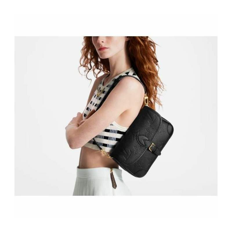 LOUIS VUITTON 黛安娜 M46386-7