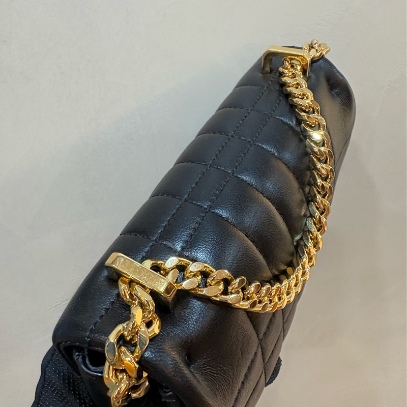 BURBERRY Lola小羊皮迷你斜背包-5