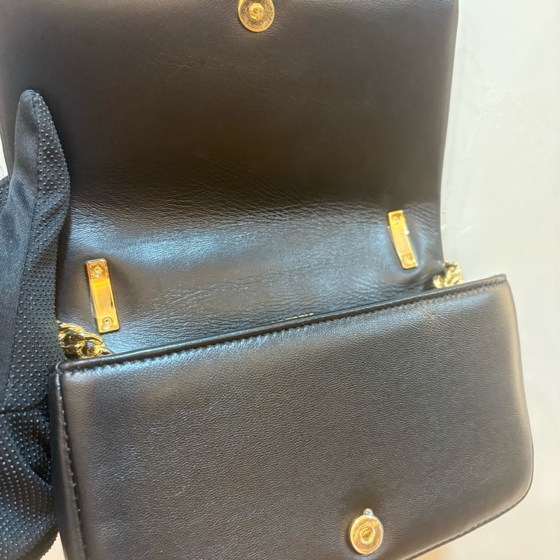 BURBERRY Lola小羊皮迷你斜背包-6